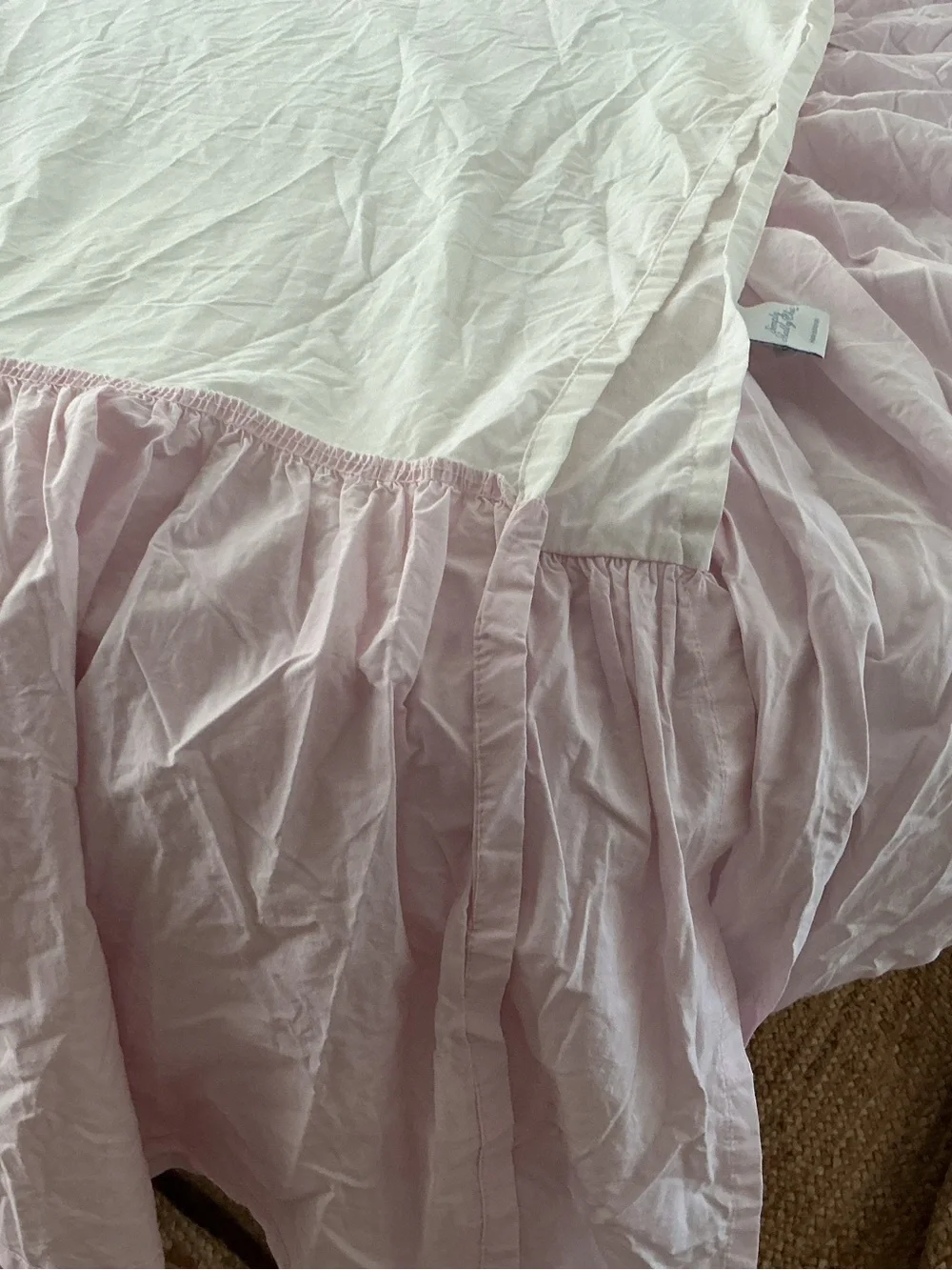 NWOT Simply Shabby Chic Ruffled Bedskirt